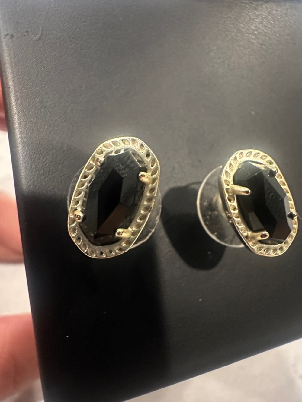 Kendra Scott Gold-Plated Black Glass Oval Stud Earrings